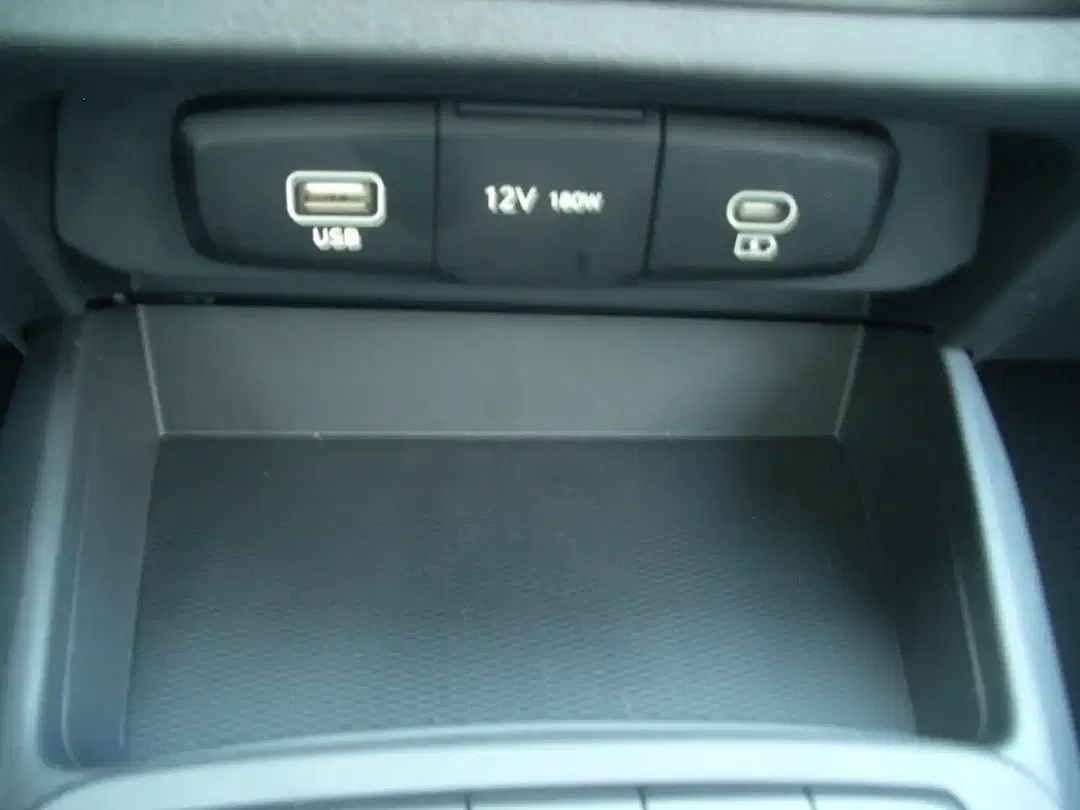 Hyundai i10 - Thumbnail 18