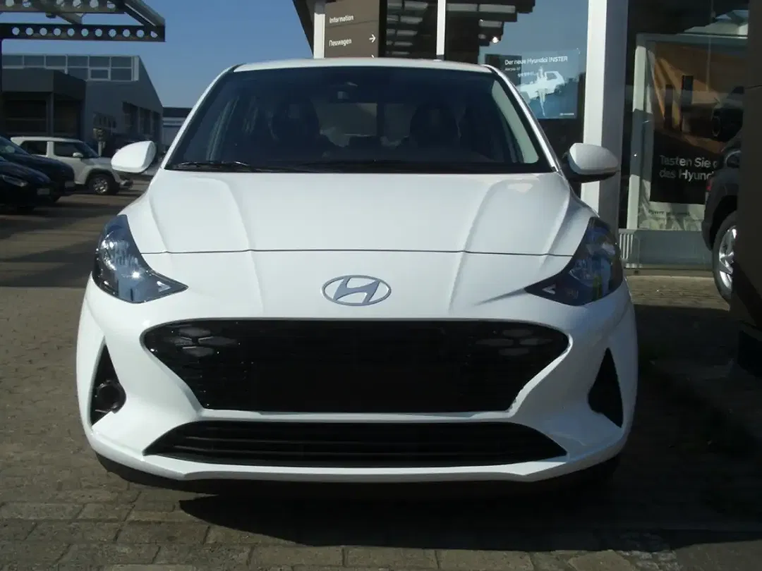 Hyundai i10 - Thumbnail 2