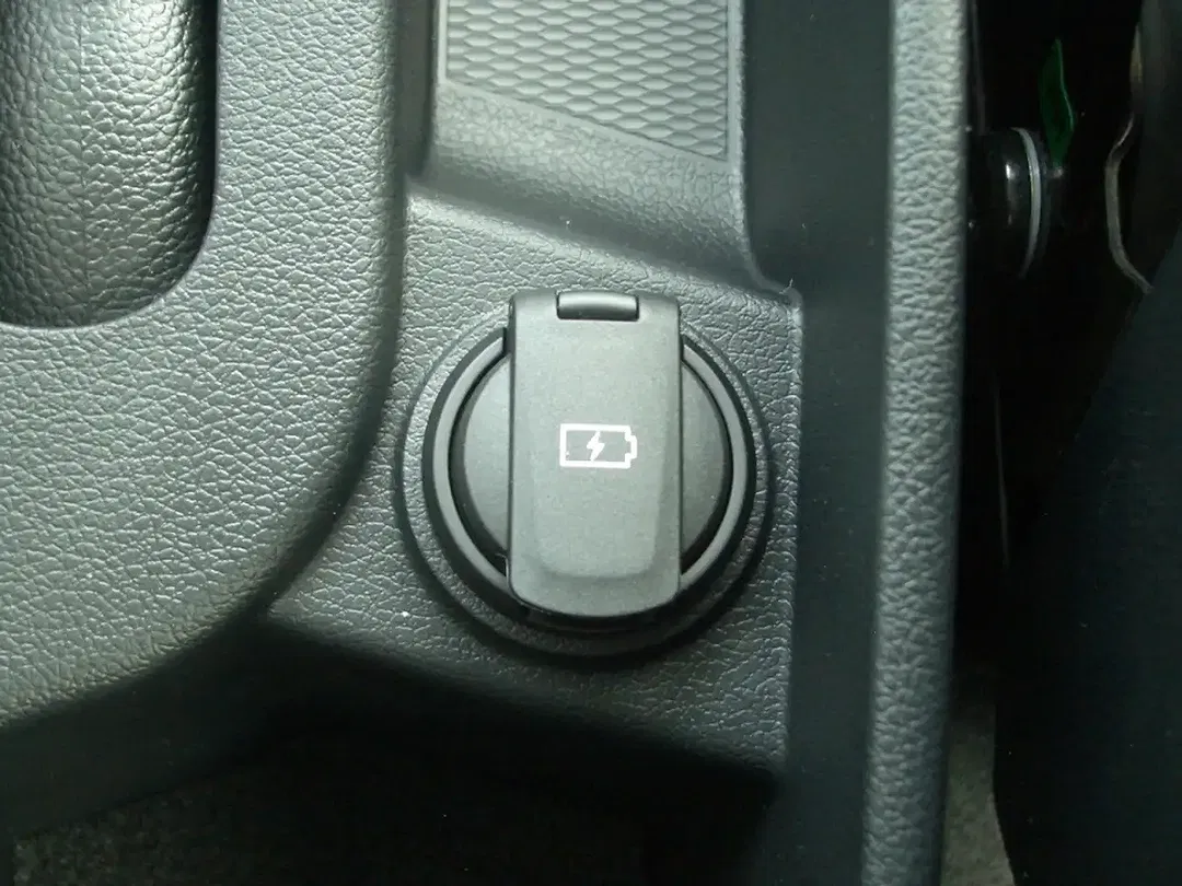 Hyundai i10 - Thumbnail 23