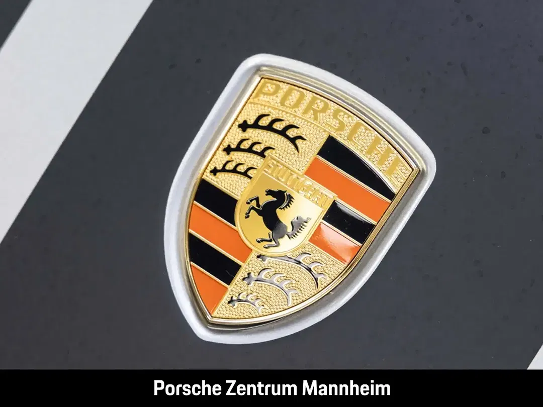 Porsche 992 - Thumbnail 13