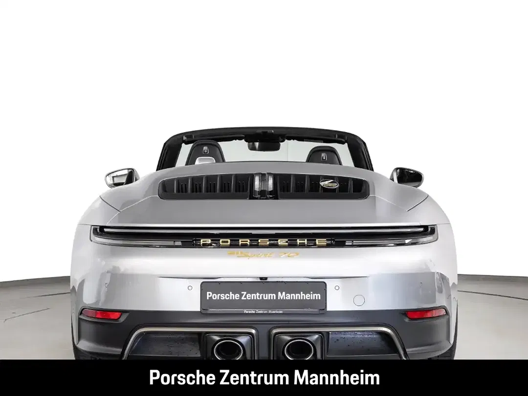 Porsche 992 - Thumbnail 7