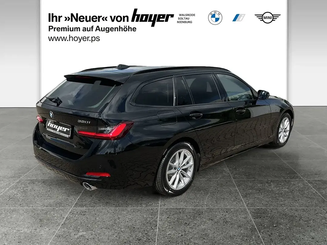 BMW 320 - Thumbnail 2