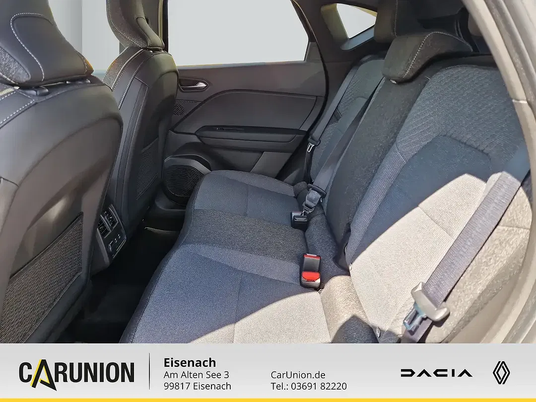 Renault Captur - Thumbnail 8