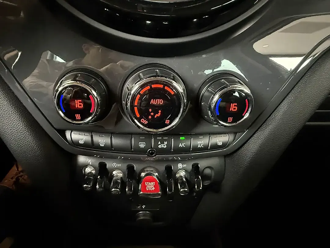 MINI Cooper Countryman - Thumbnail 13