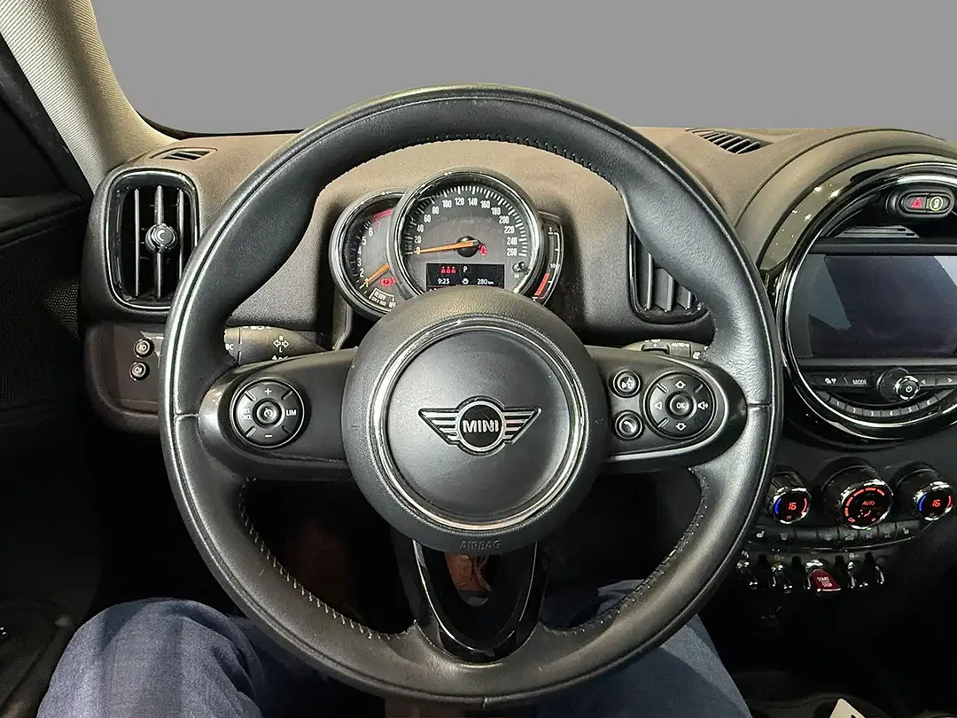 MINI Cooper Countryman - Thumbnail 9