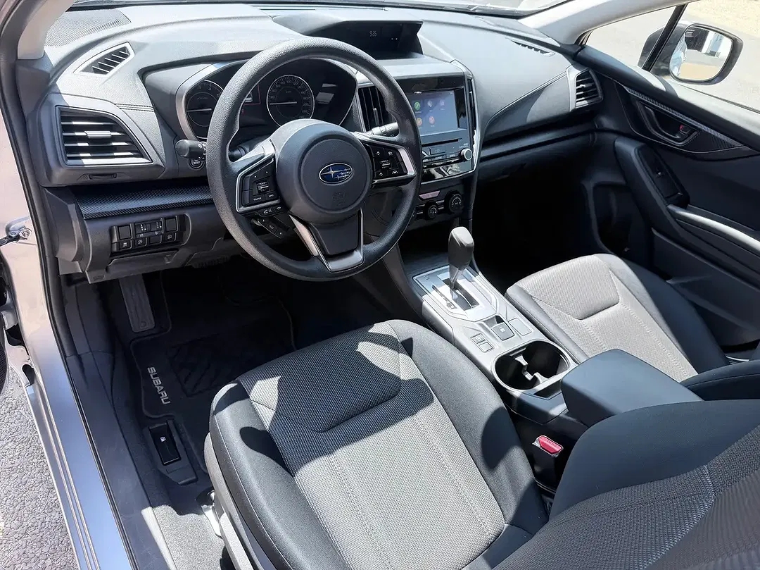 Subaru Impreza - Thumbnail 10