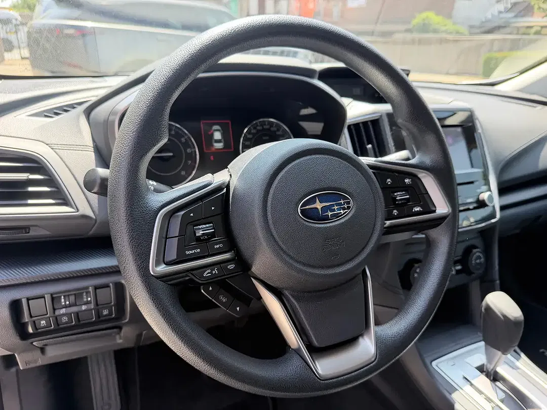 Subaru Impreza - Thumbnail 11