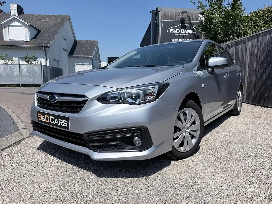 Subaru Impreza - Thumbnail 3