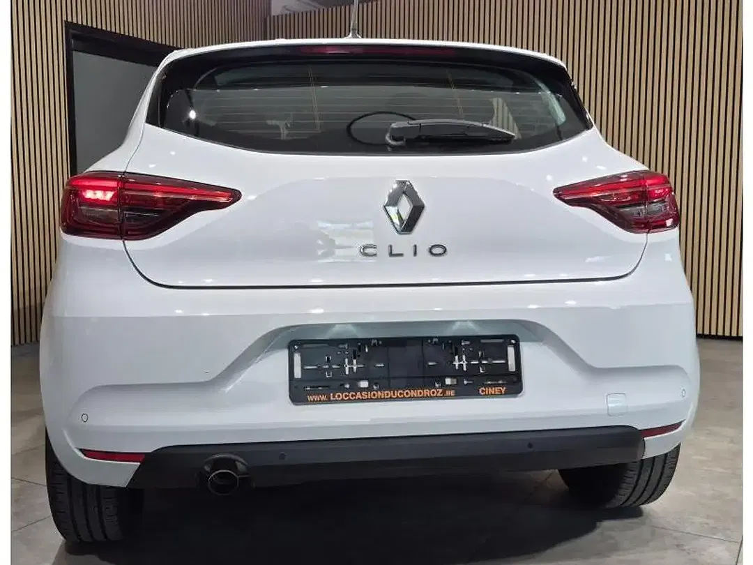 Renault Clio - Thumbnail 6