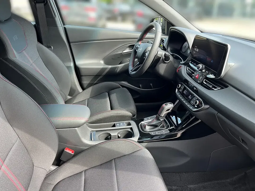 Hyundai i30 - Thumbnail 10