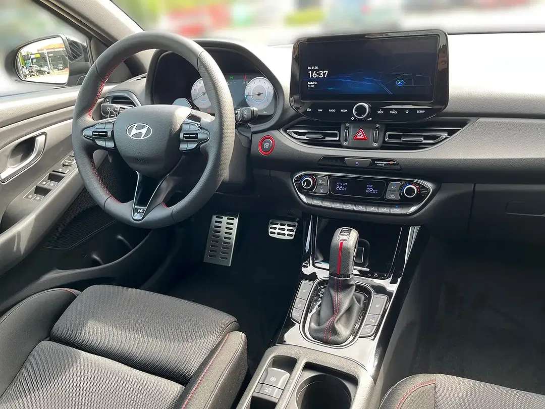 Hyundai i30 - Thumbnail 8
