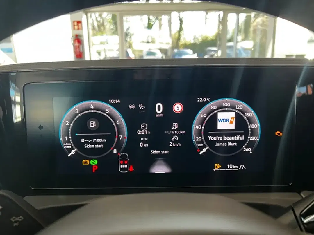 Volkswagen Tiguan - Thumbnail 15