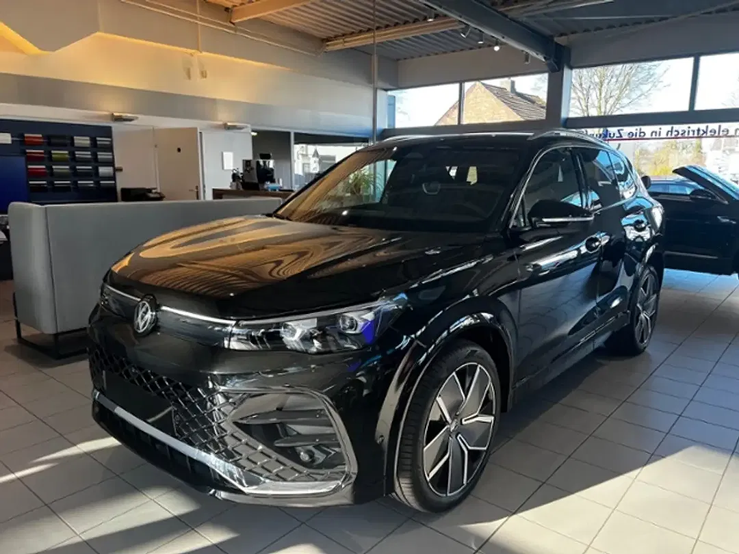 Volkswagen Tiguan - Thumbnail 2