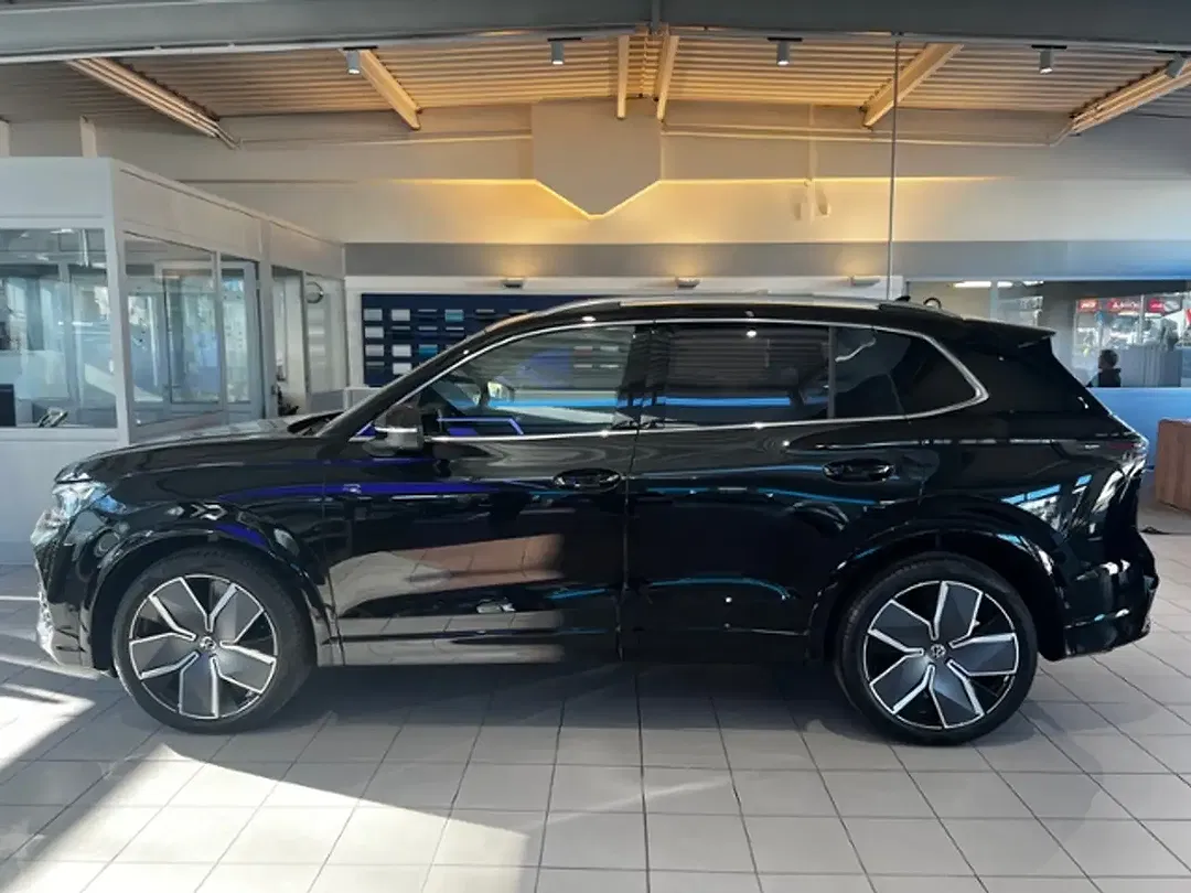 Volkswagen Tiguan - Thumbnail 4