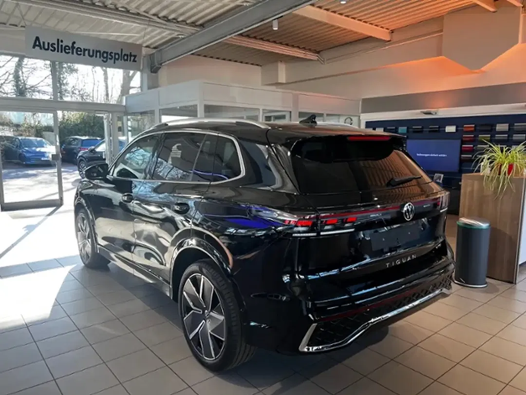 Volkswagen Tiguan - Thumbnail 6