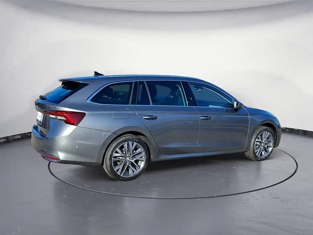 Skoda Octavia - Thumbnail 6