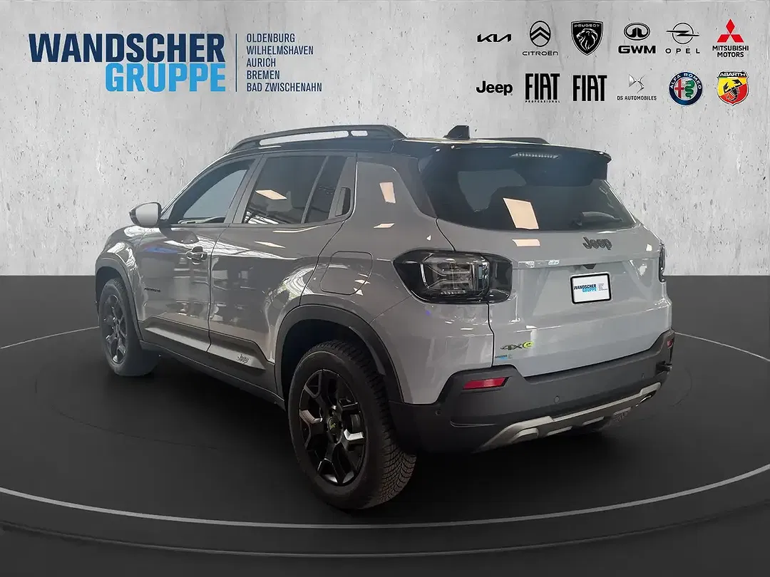 Jeep Avenger - Thumbnail 2