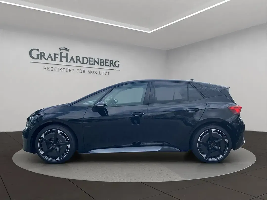 CUPRA Born - Thumbnail 2