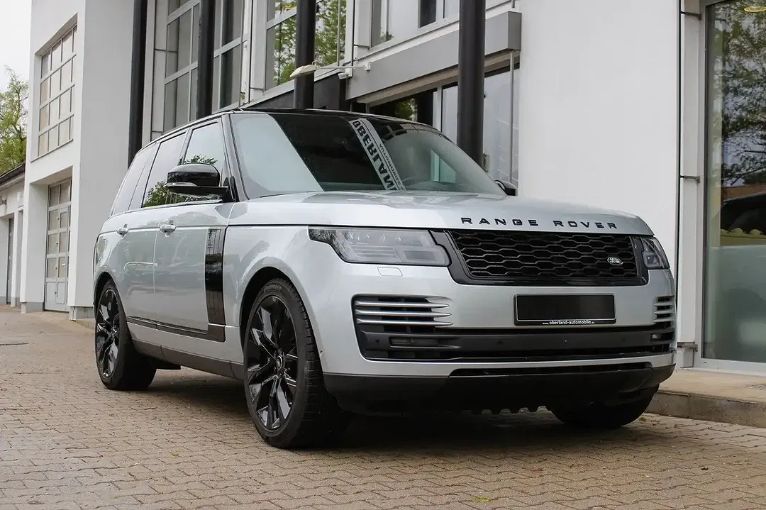 Land Rover Range Rover - Thumbnail 3