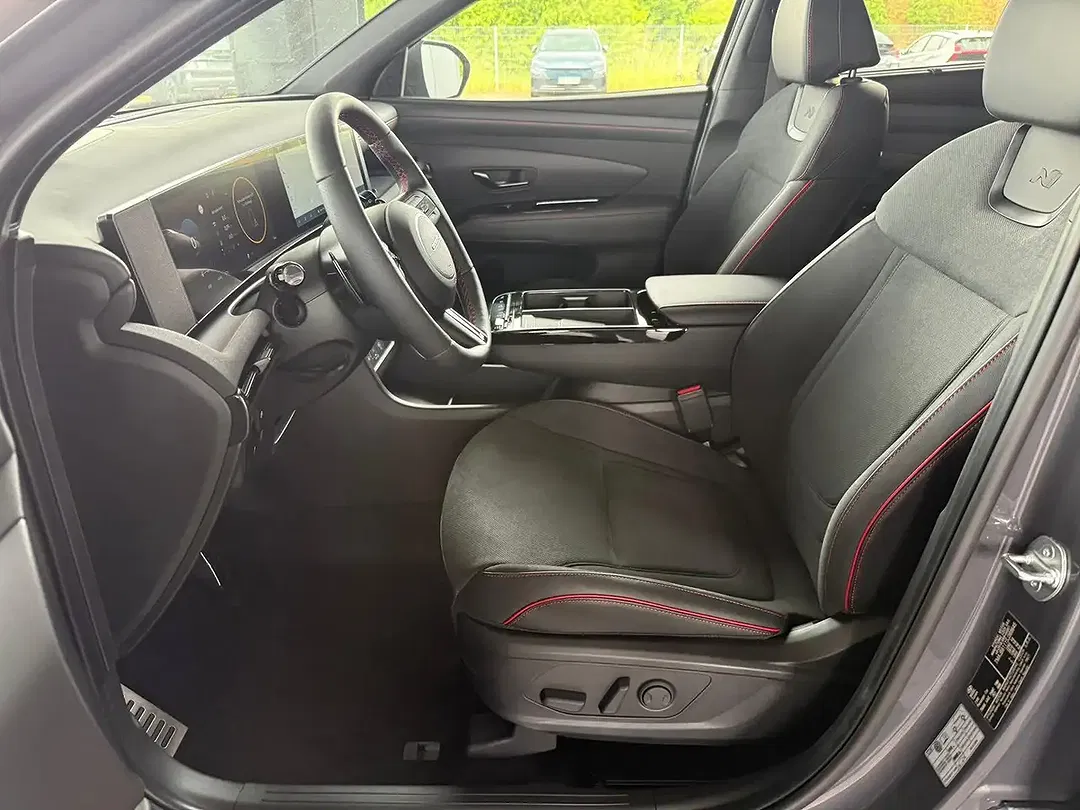 Hyundai TUCSON - Thumbnail 7