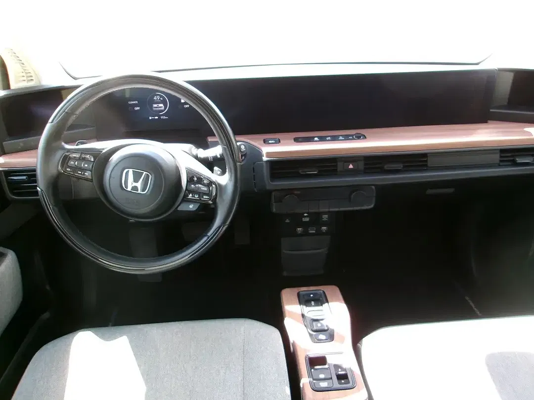 Honda e - Thumbnail 6