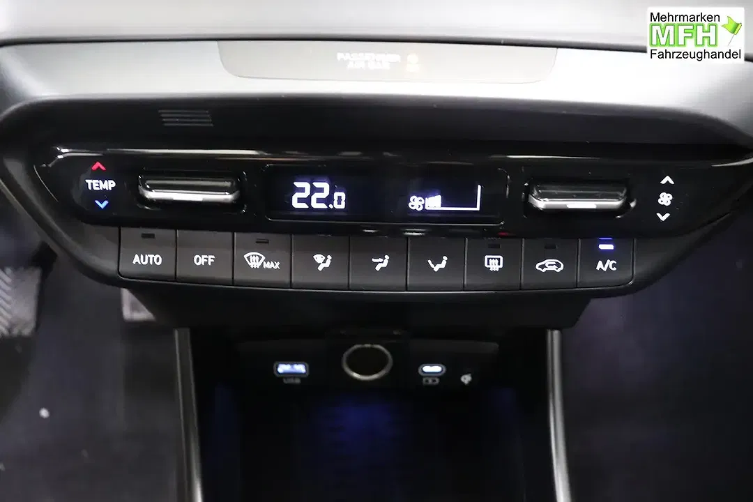 Hyundai i20 - Thumbnail 15