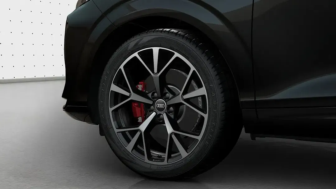 Audi Q3 - Thumbnail 8