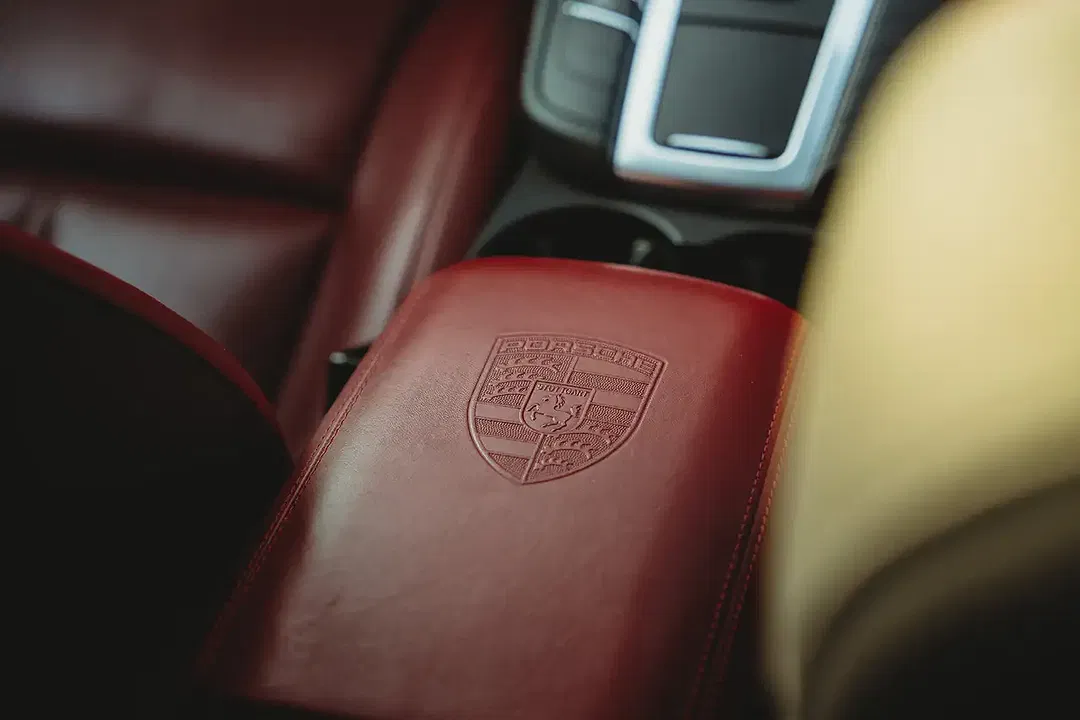Porsche Macan - Thumbnail 23