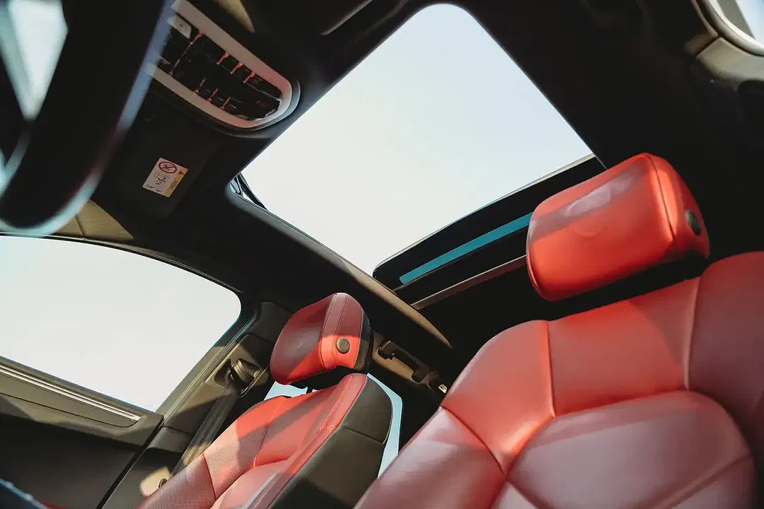 Porsche Macan - Thumbnail 28