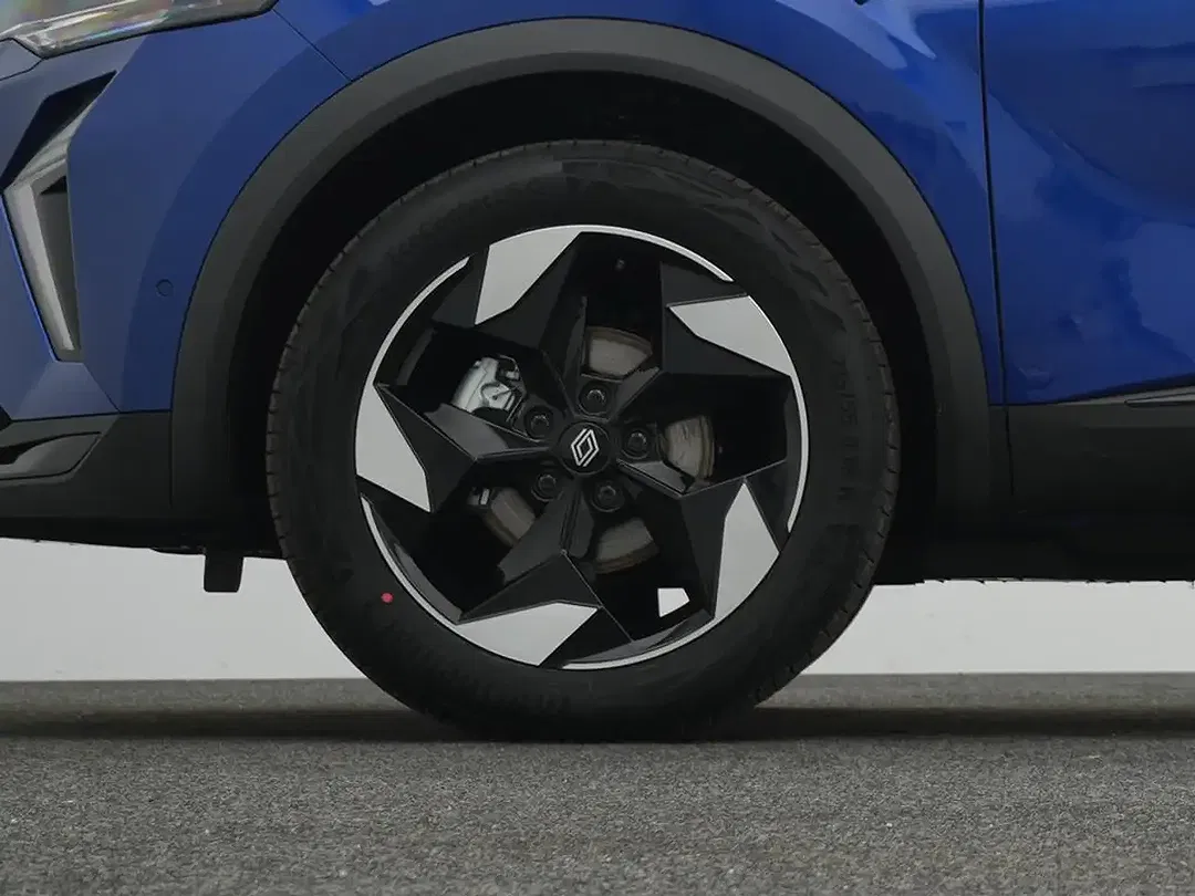 Renault Captur - Thumbnail 5