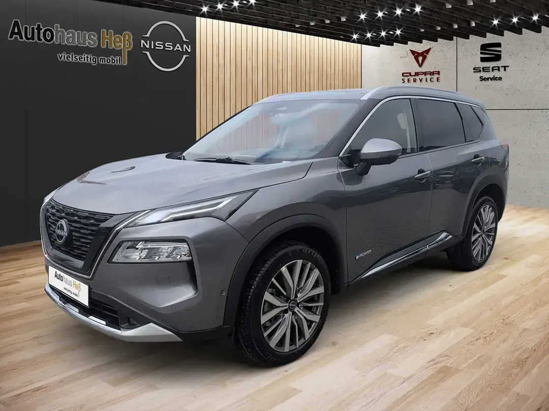 Nissan X-Trail - Thumbnail 1