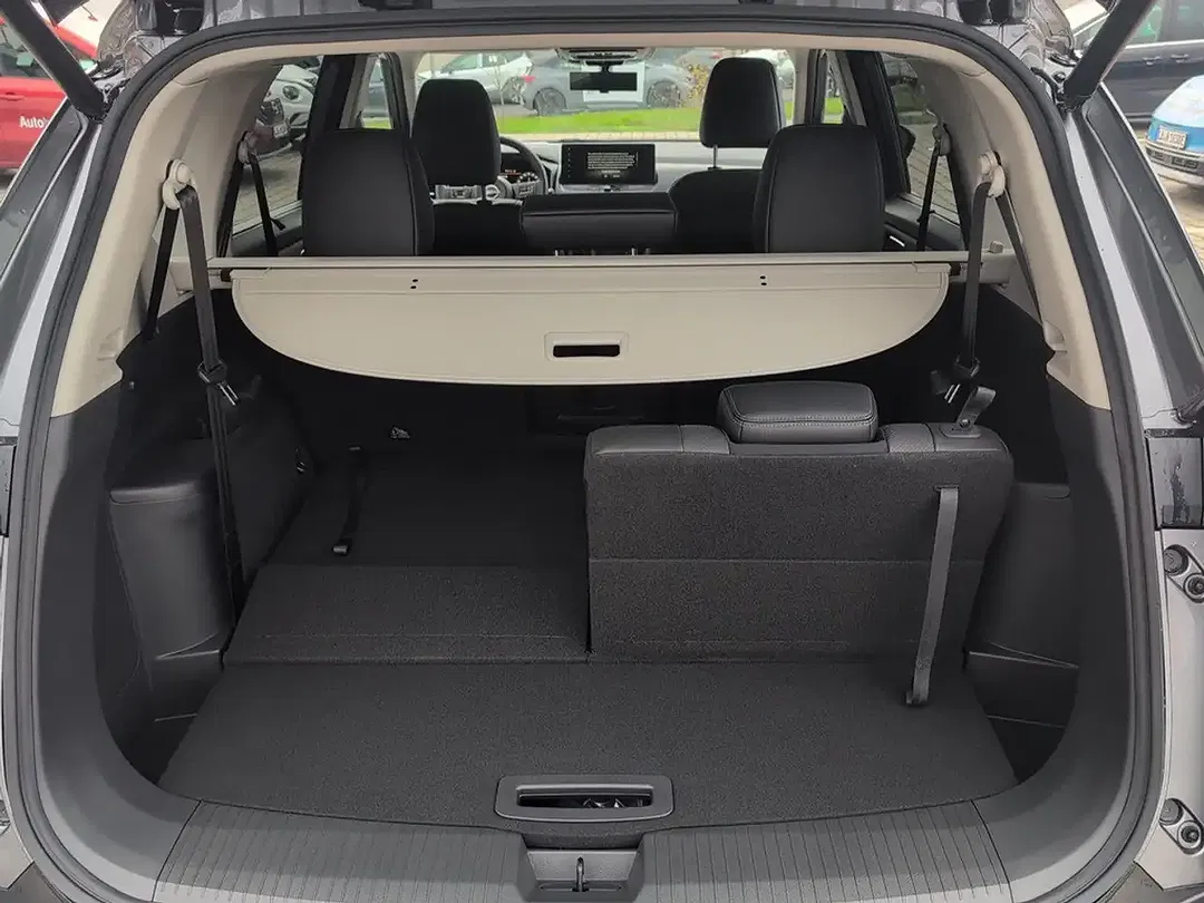 Nissan X-Trail - Thumbnail 11