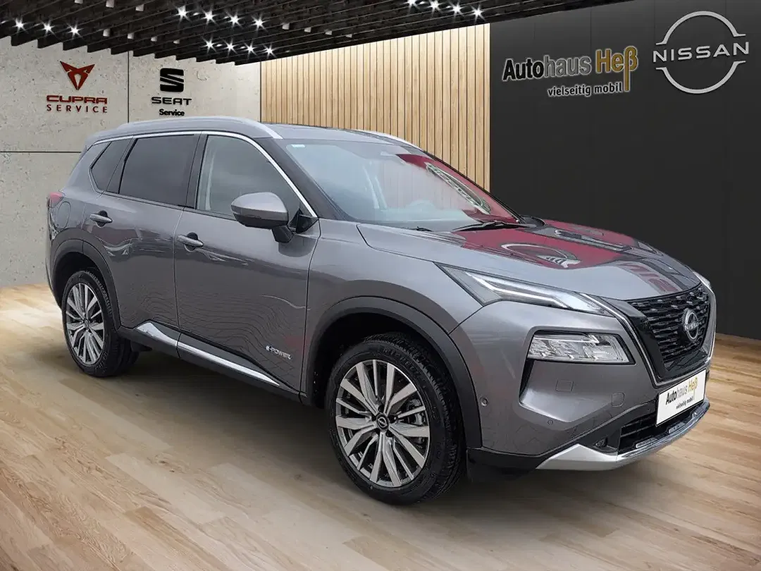 Nissan X-Trail - Thumbnail 3