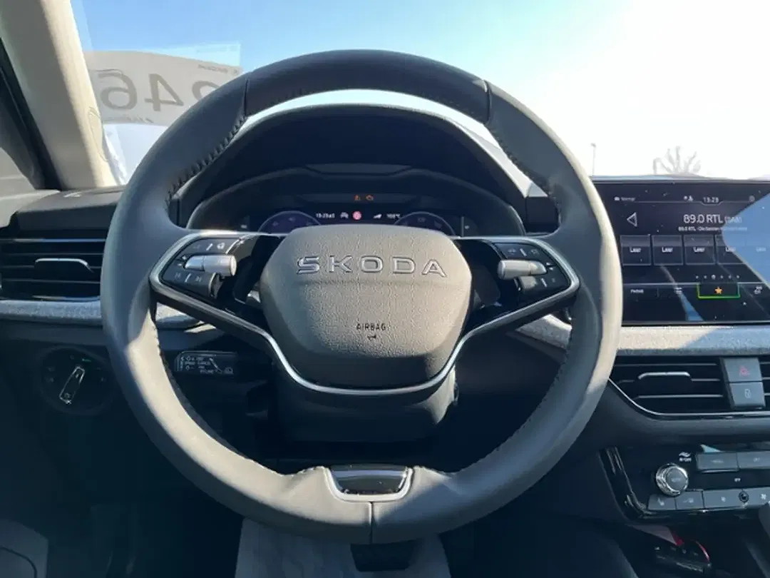 Skoda Scala - Thumbnail 11