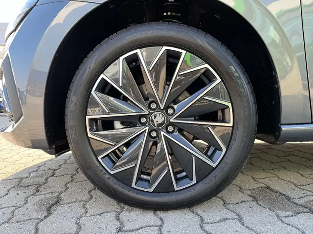 Skoda Scala - Thumbnail 7