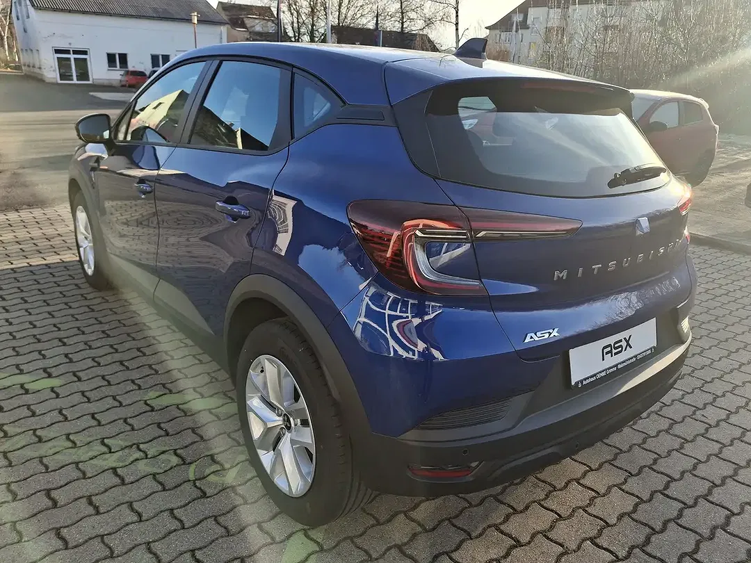 Mitsubishi ASX - Thumbnail 2