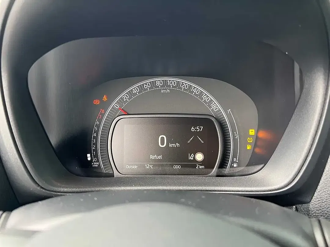 Toyota Aygo X - Thumbnail 11