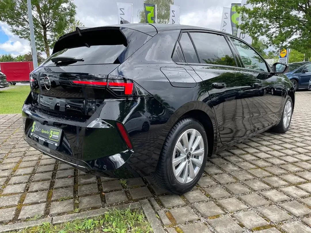 Opel Astra - Thumbnail 5
