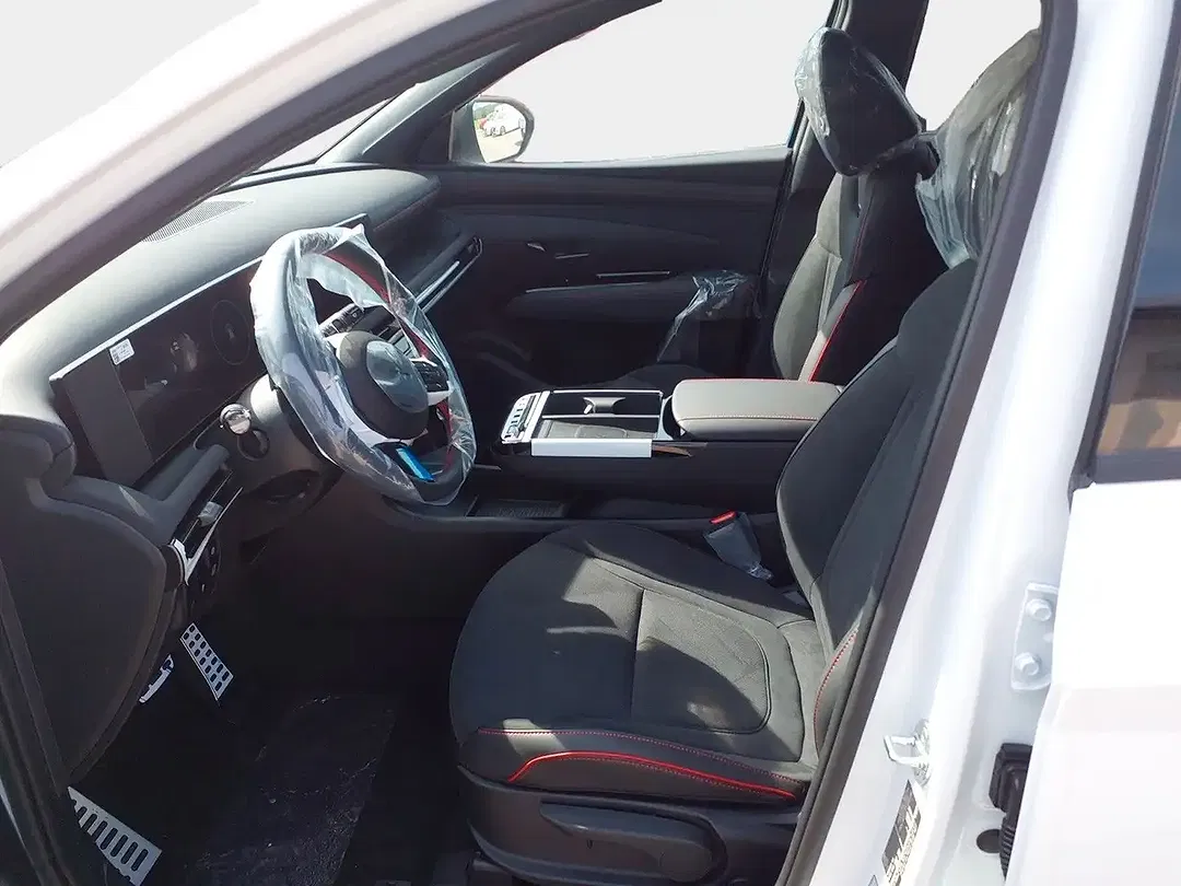 Hyundai TUCSON - Thumbnail 10