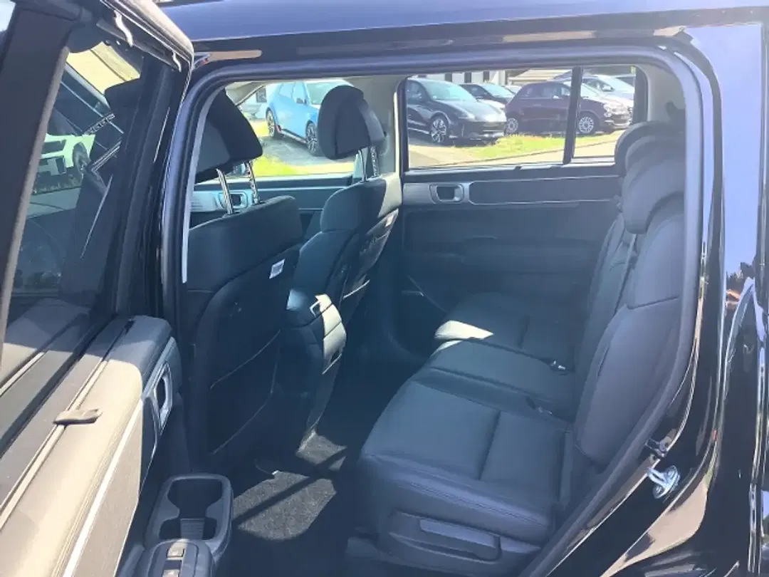 Hyundai SANTA FE - Thumbnail 7