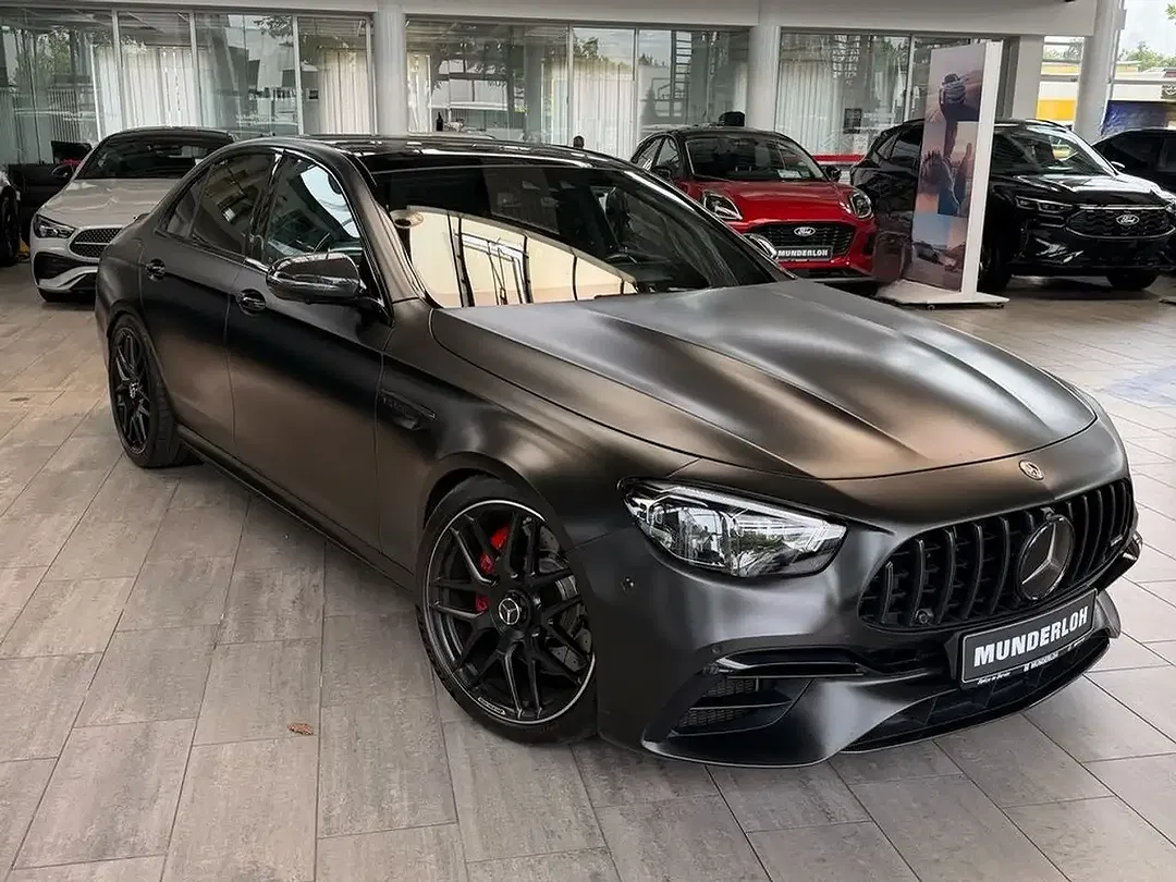 Mercedes-Benz E 63 AMG - Thumbnail 3