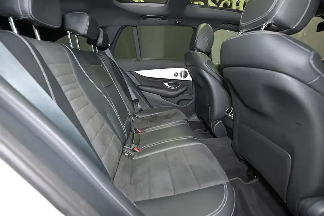 Mercedes-Benz E 220 - Thumbnail 7