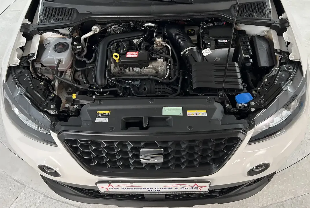 SEAT Arona - Thumbnail 5