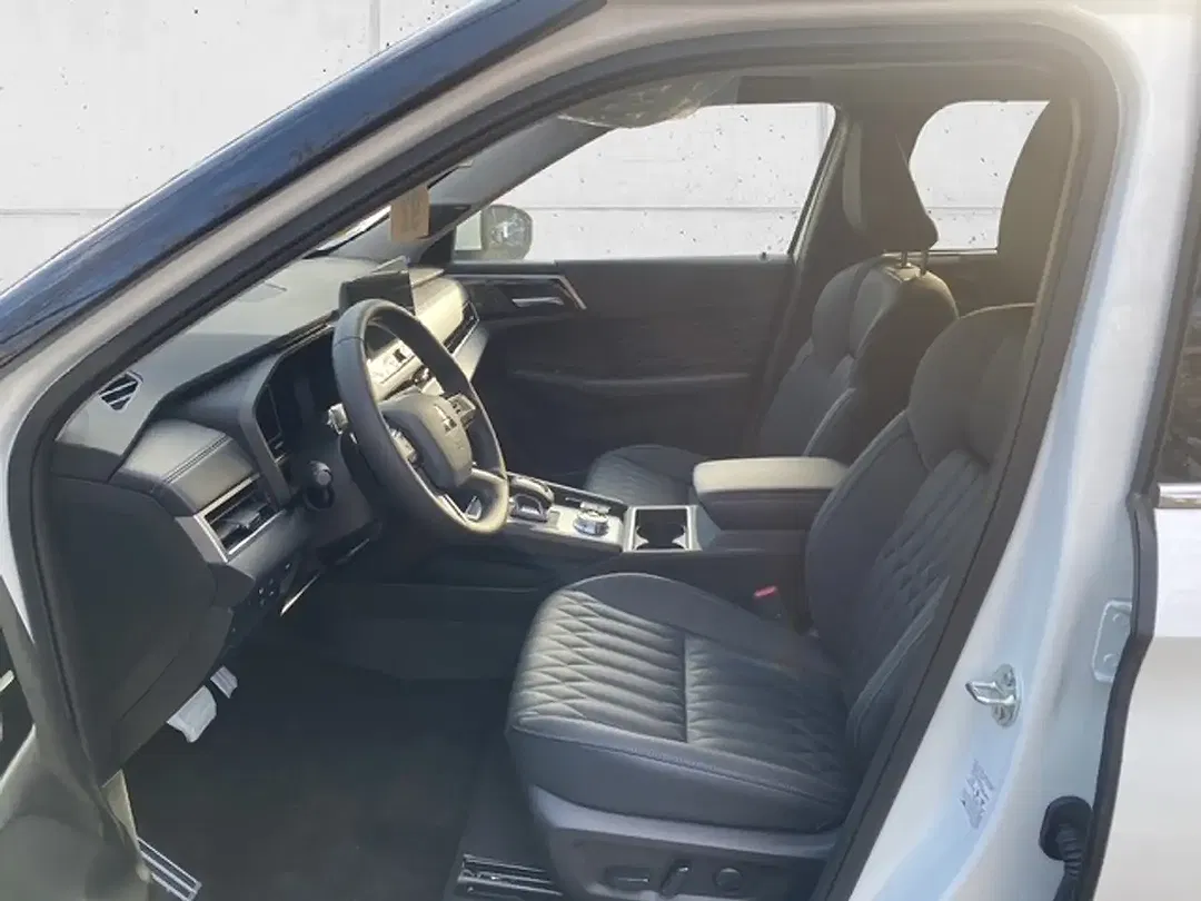 Mitsubishi Outlander - Thumbnail 7