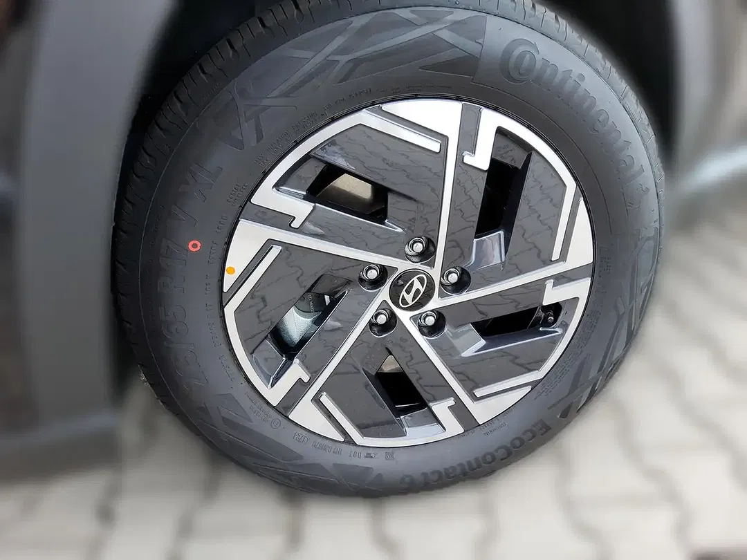Hyundai TUCSON - Thumbnail 6