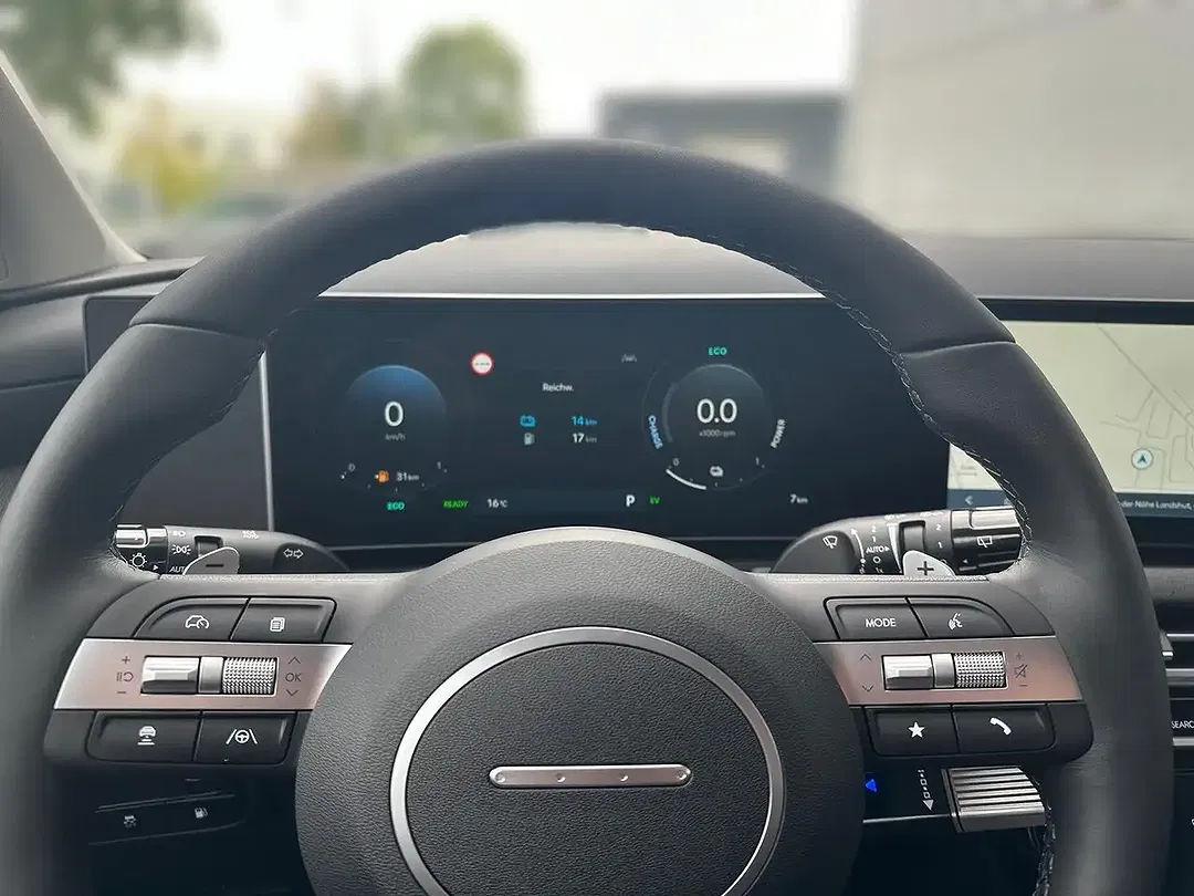 Hyundai TUCSON - Thumbnail 8