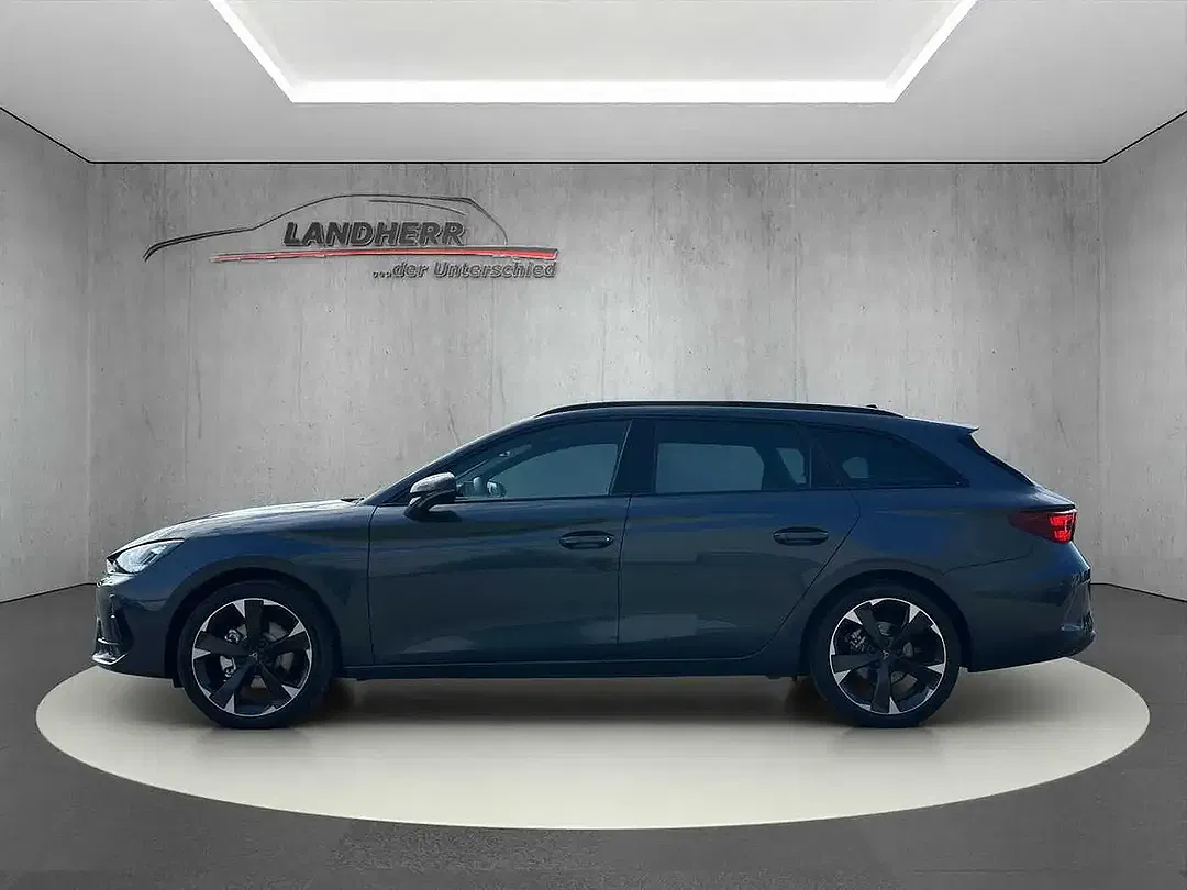 CUPRA Leon - Thumbnail 2