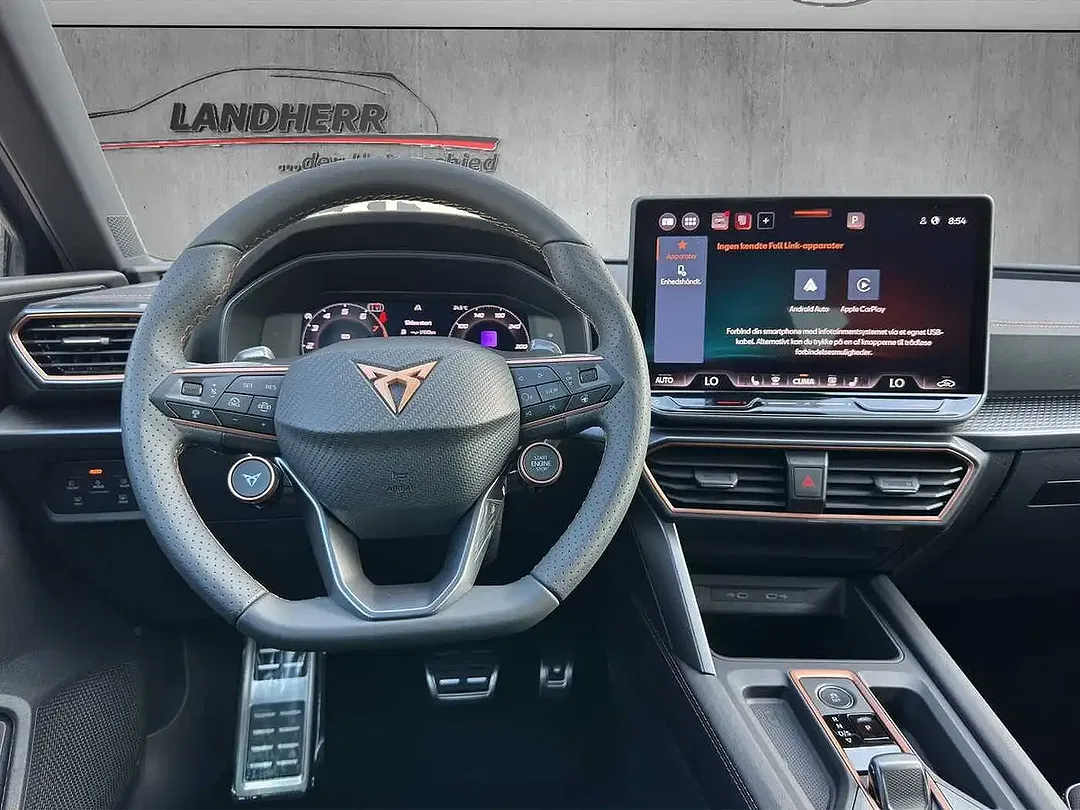 CUPRA Leon - Thumbnail 4