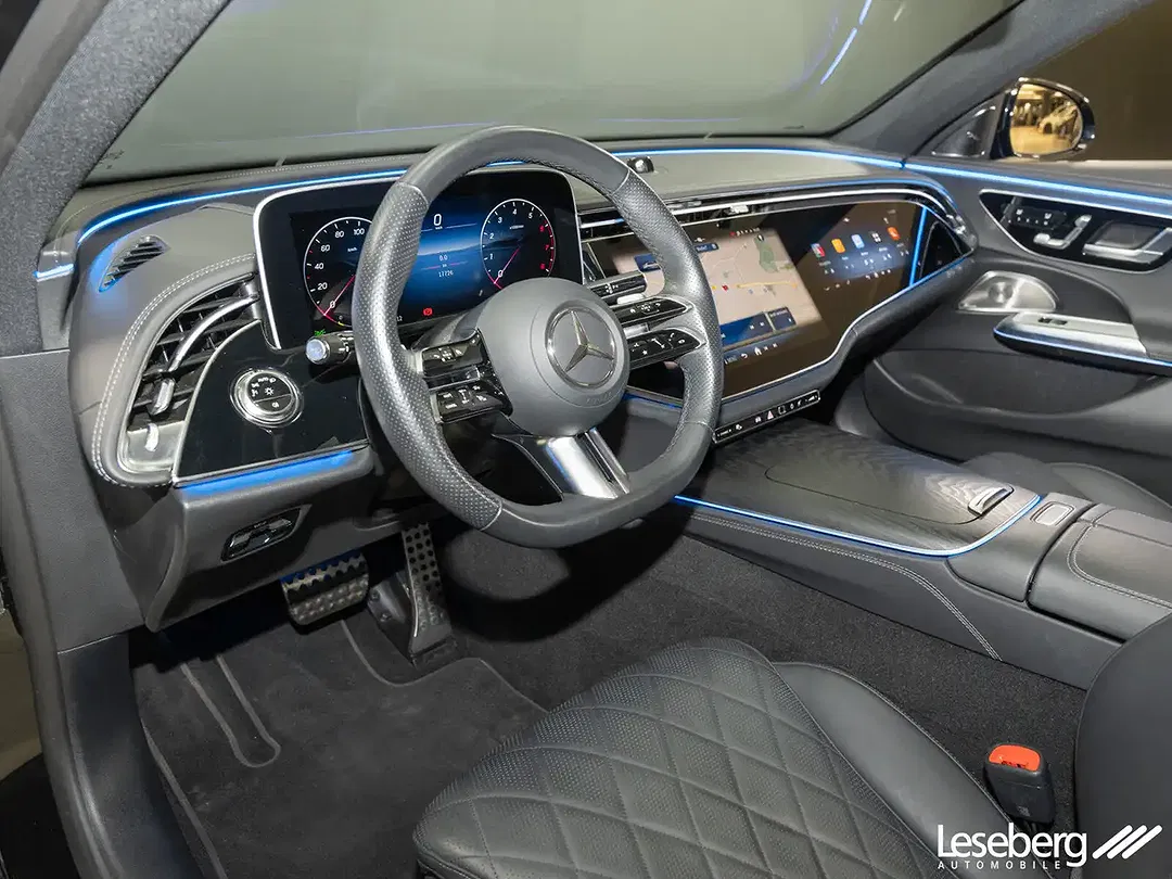 Mercedes-Benz E 450 - Thumbnail 11