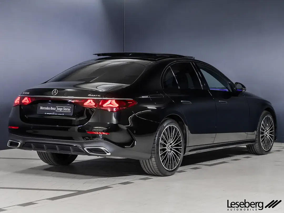 Mercedes-Benz E 450 - Thumbnail 2
